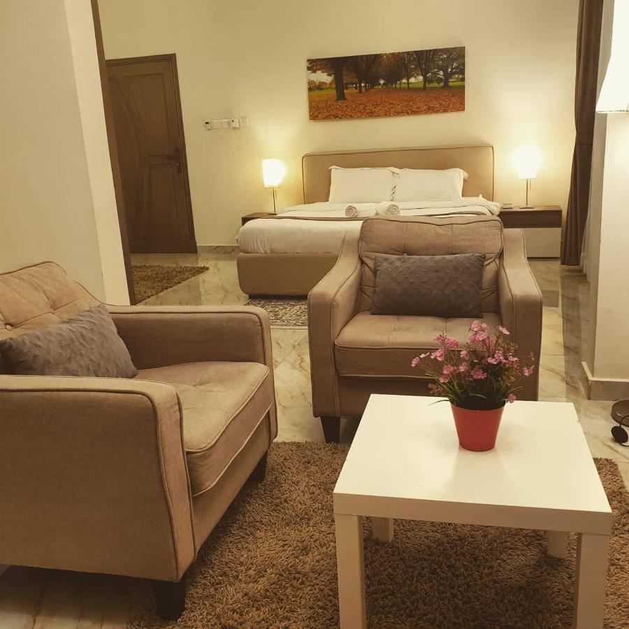 Muscat Royal Suites Seeb Exterior photo